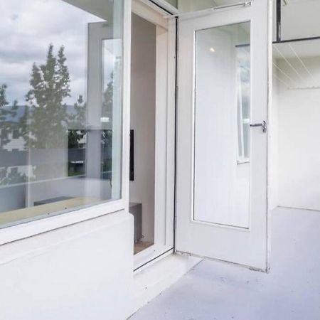 Cozy Apartment In 아퀴레이리 외부 사진