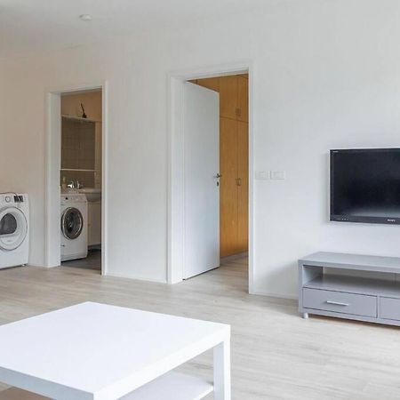 Cozy Apartment In 아퀴레이리 외부 사진